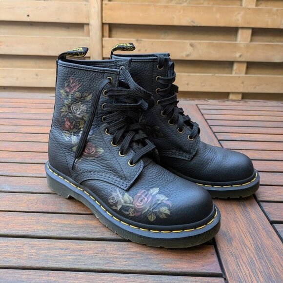 Like New Dr. Martens Boots 1460 Women's Decayed Roses US 7 - Picture 2 of 5